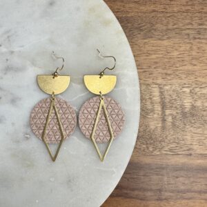 Clove Earrings - Nude